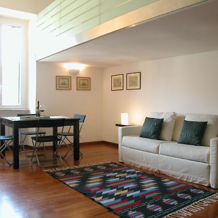 Апартаменти Rent In Rome - Eroi Екстер'єр фото